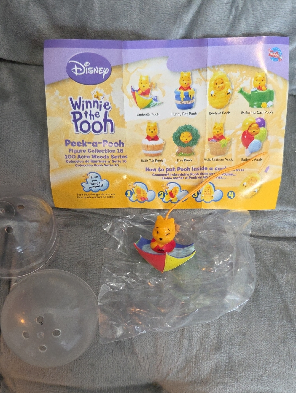 Disney Winnie the Pooh Peek-a-Pooh Umbrella Pooh Figure - Yellow